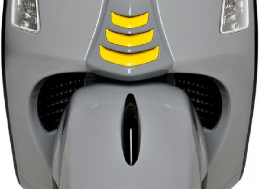 Kit de carénage "Black Kit" pour Vespa GTS Super Tech HPE