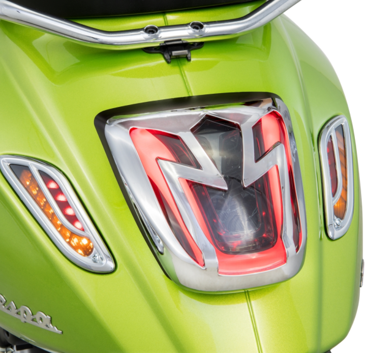 Grille de clignotant droite/gauche, arrière pour Vespa Primavera/Sprint 50-150ccm 2T/4T AC, chromé