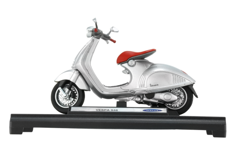 Modèle Vespa 946 (2014), argenté