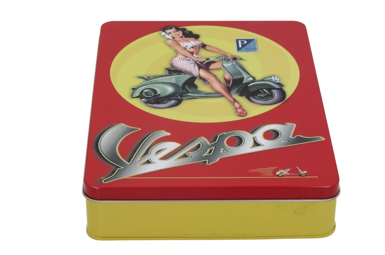 Pack de produits dérivés Vespa « Pin-up »