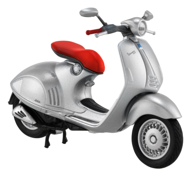 Modèle Vespa 946 (2014), argenté